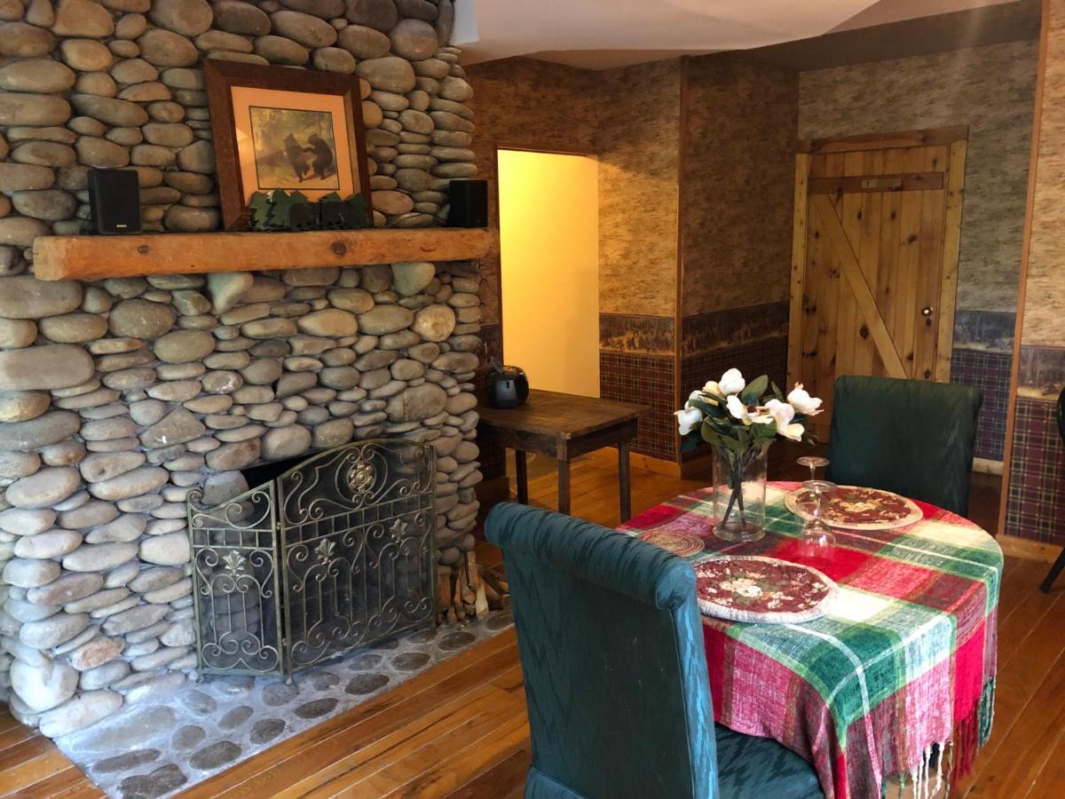 Smokies Bed And Breakfast - Evergreen Cottage Inn Pigeon Forge Luaran gambar
