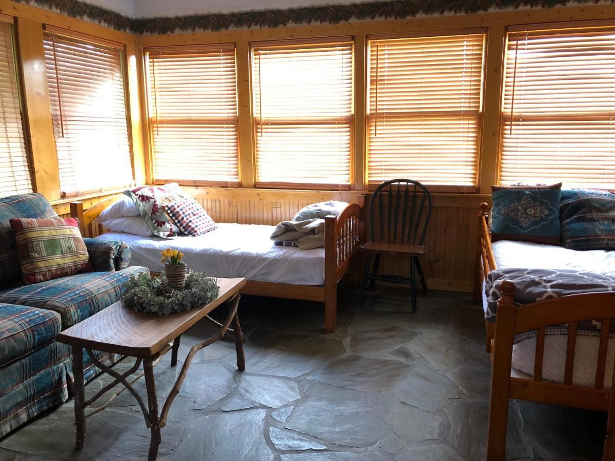 Smokies Bed And Breakfast - Evergreen Cottage Inn Pigeon Forge Luaran gambar