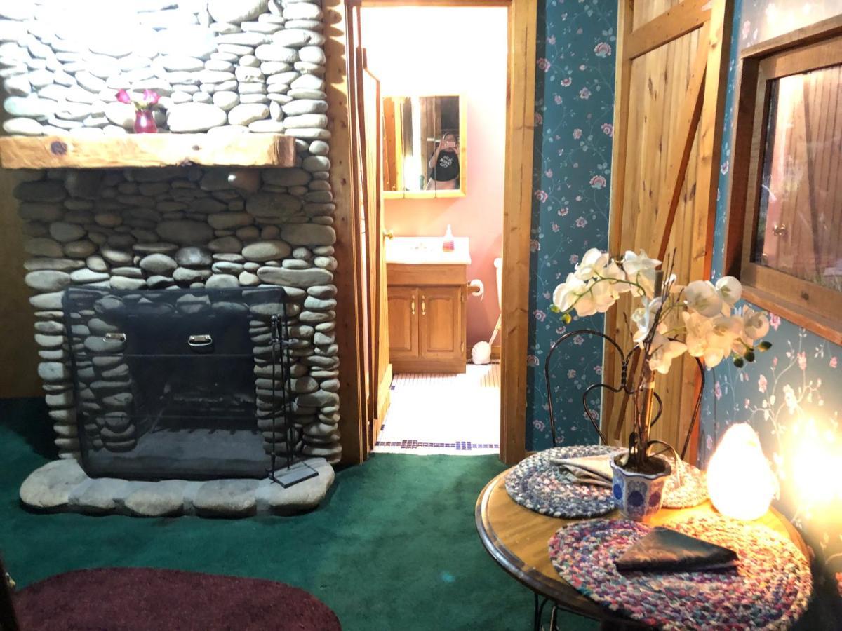Smokies Bed And Breakfast - Evergreen Cottage Inn Pigeon Forge Luaran gambar