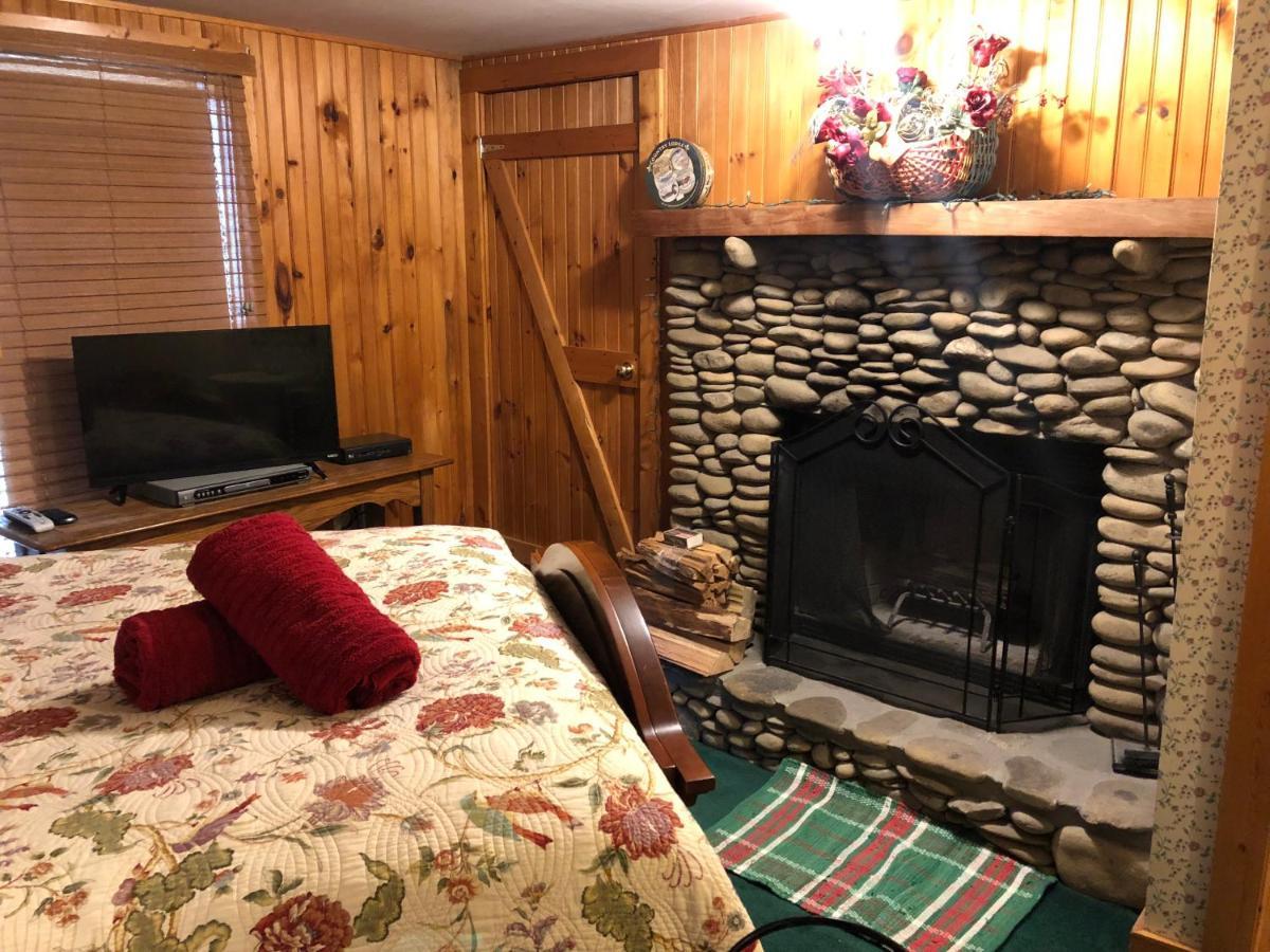 Smokies Bed And Breakfast - Evergreen Cottage Inn Pigeon Forge Luaran gambar